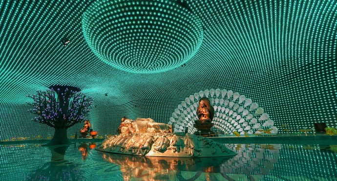 大报恩寺遗址景区：千年佛光下的历史奇观